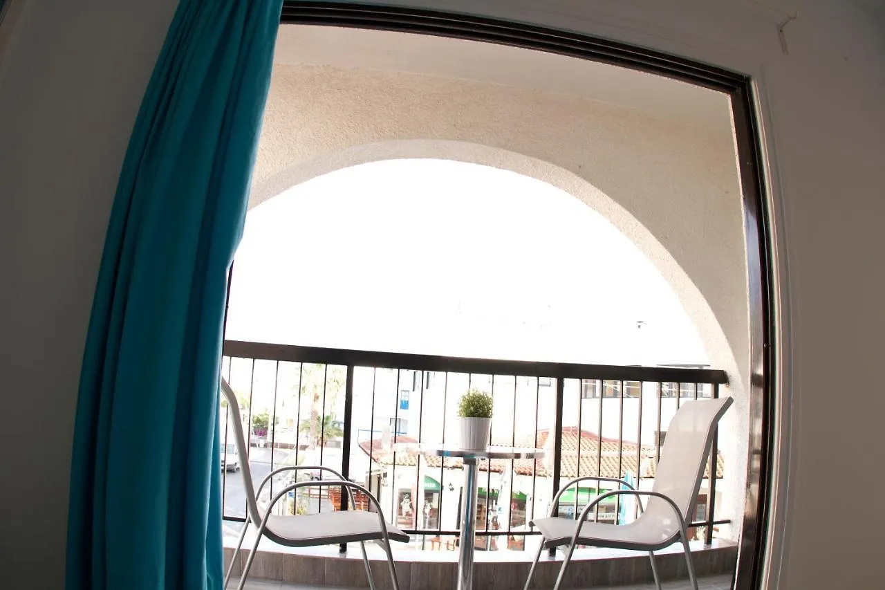 Blue Star Apartments Ayia Napa Cipru
